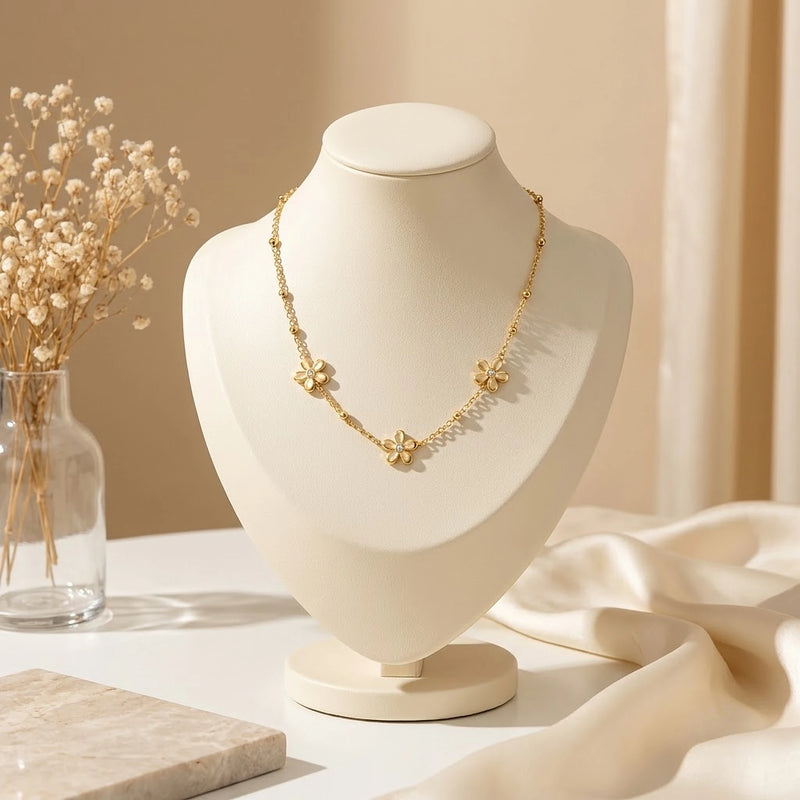 Golden Daisy Trio Station Chain