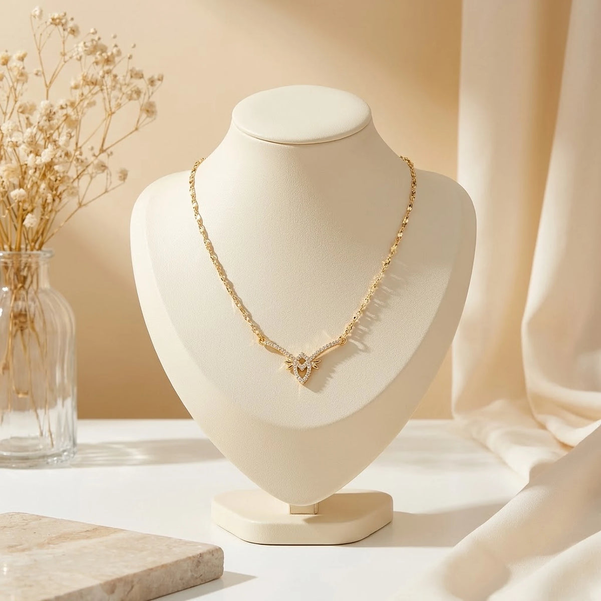 Regal V CZ Pendant Shimmer Chain