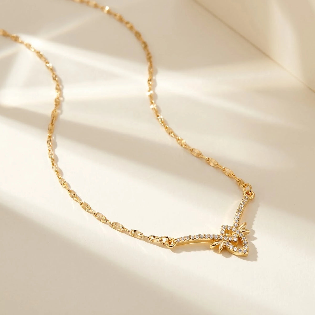 Regal V CZ Pendant Shimmer Chain