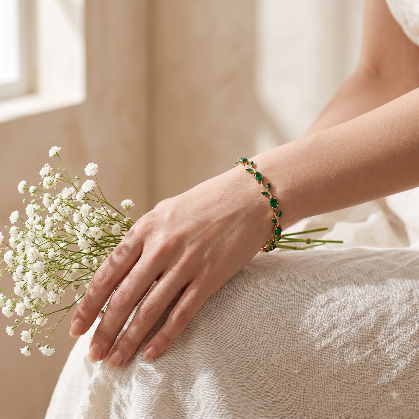 Emerald Green Gemstone Vine Bracelet - Image 3